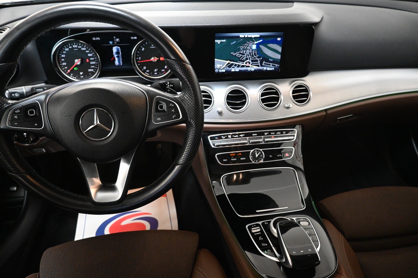 Mercedes E220 d Exclusive stc. aut.