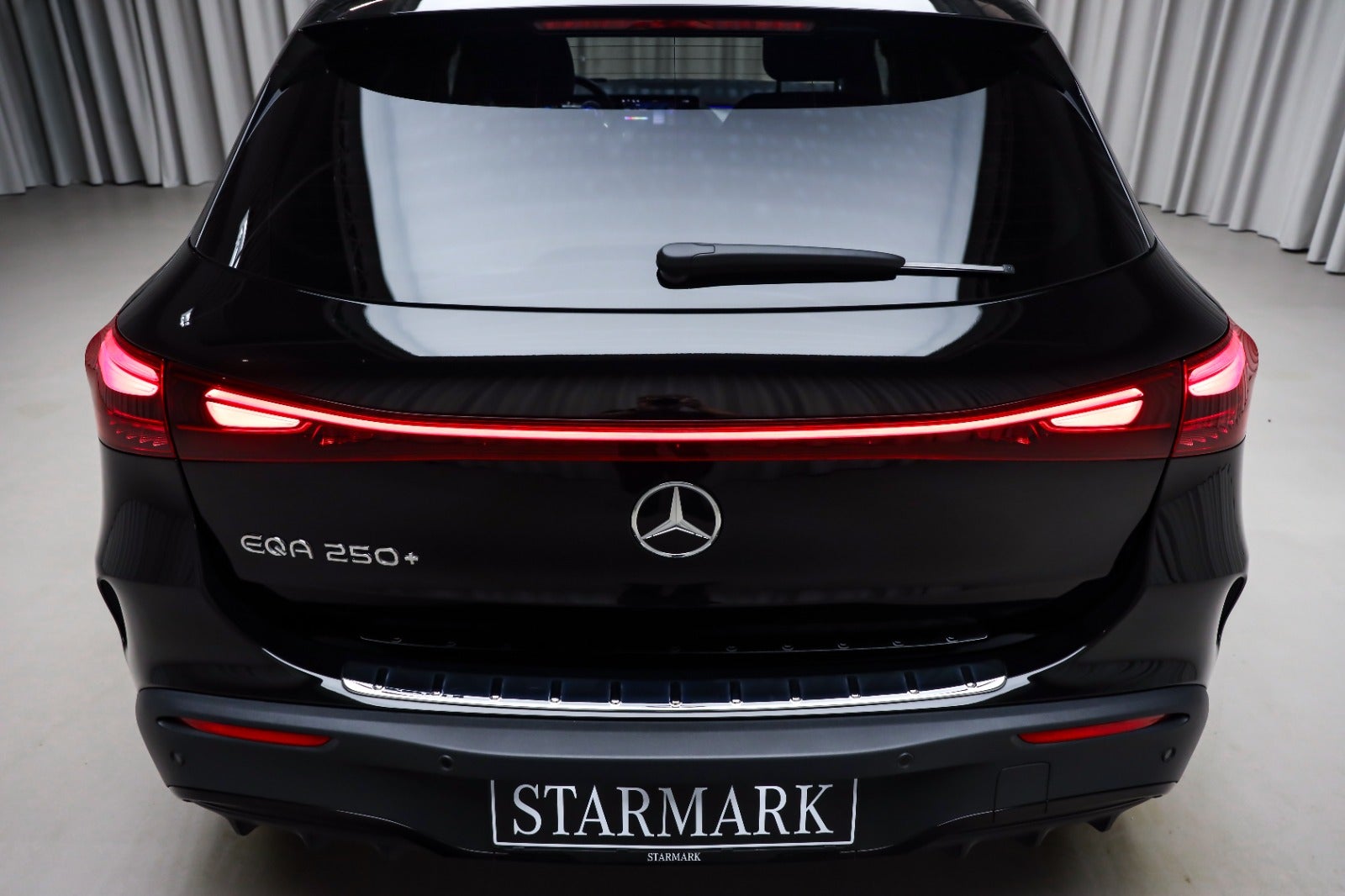 Mercedes-Benz EQA 250+