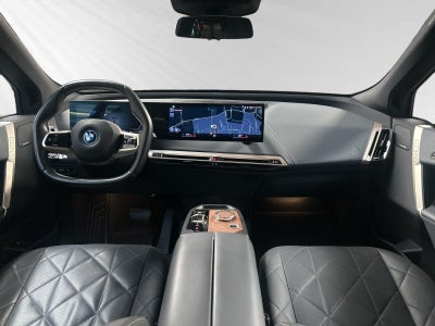 BMW iX xDrive40