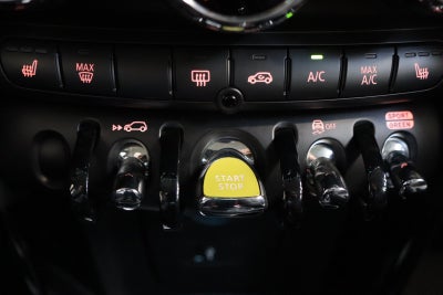 MINI Cooper SE Classic Trim