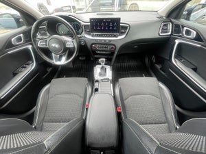 Kia XCeed PHEV Upgrade Intro DCT