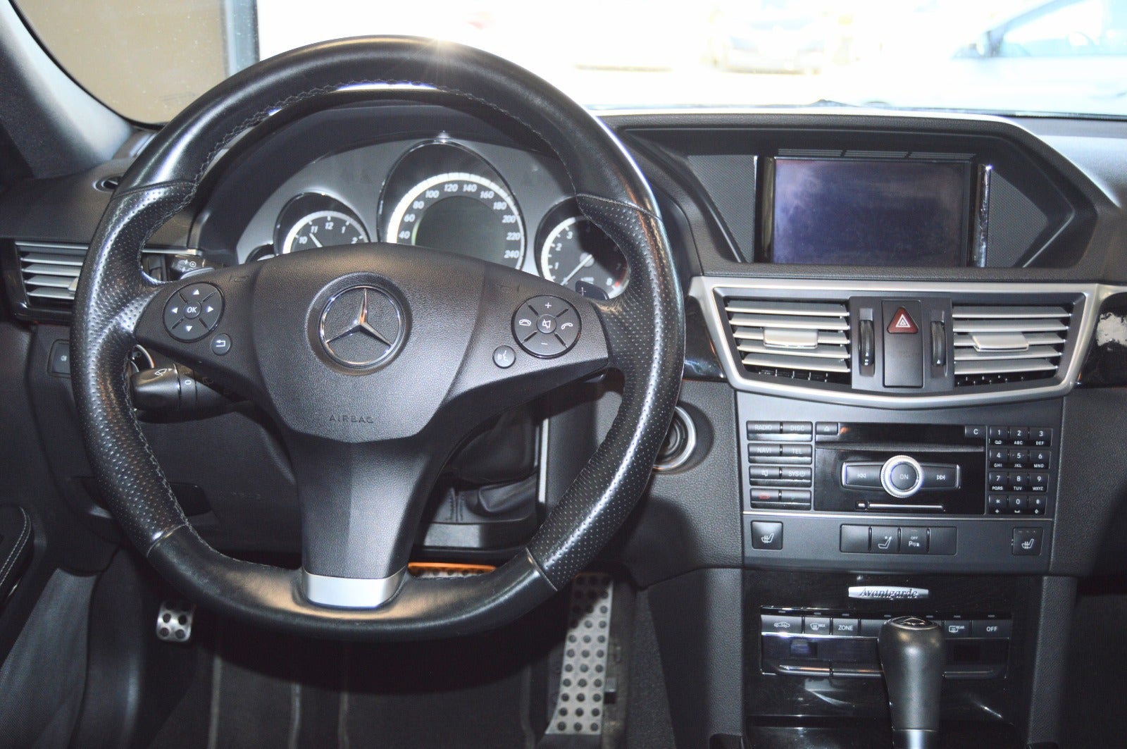Mercedes E200 2011