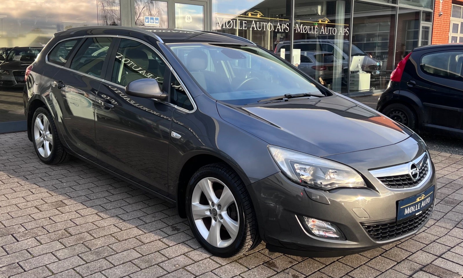 Opel Astra 1,4 T 140 Enjoy Sports Tourer