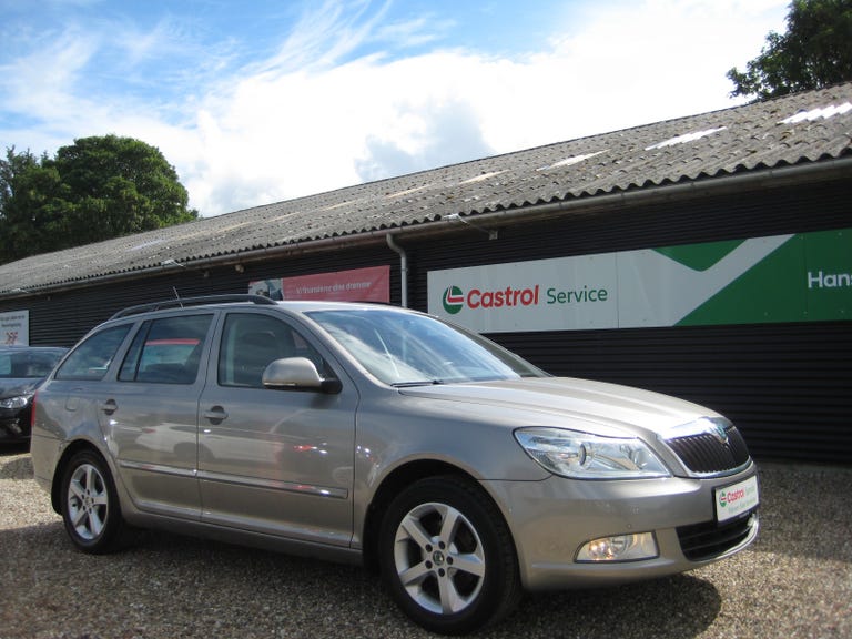 Skoda Octavia TSi 122 Elegance Combi GreenT