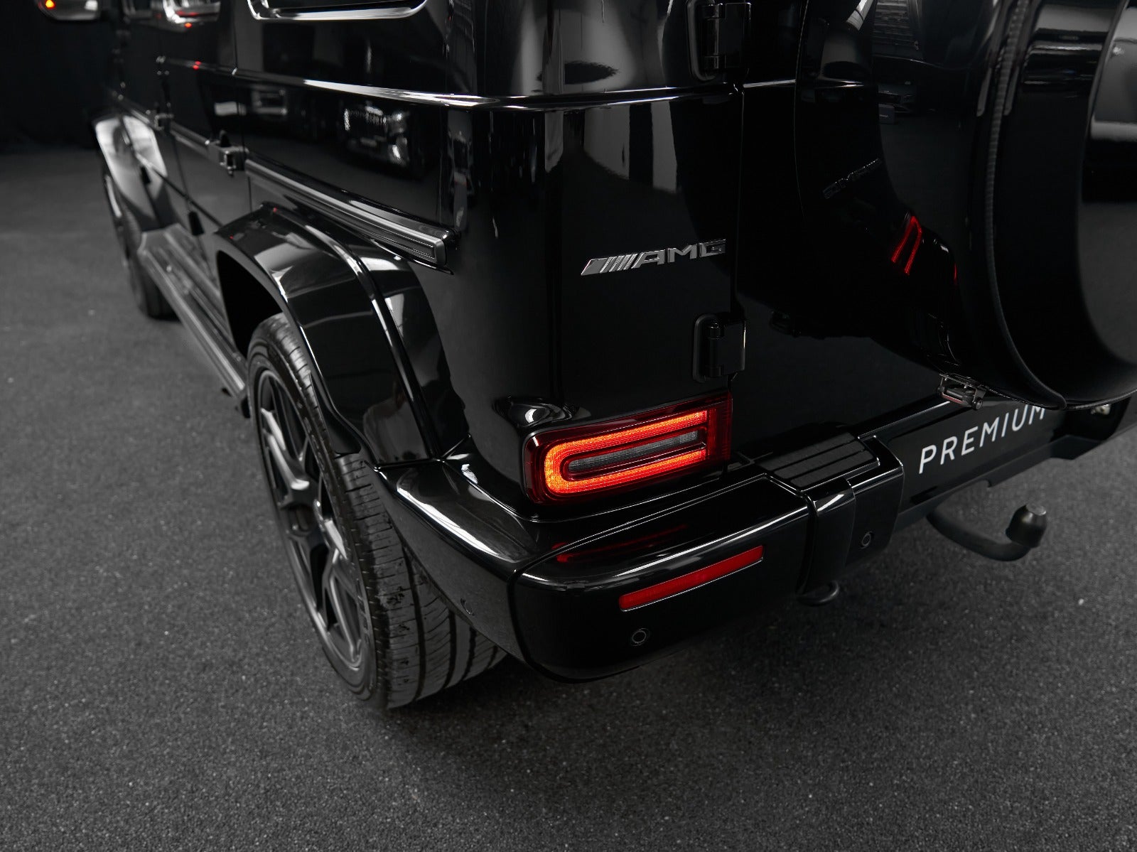 Gallery image 7 of 18