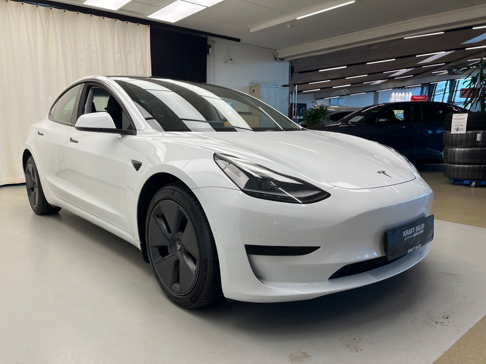 Billede af Tesla Model 3  Standard Range+ RWD