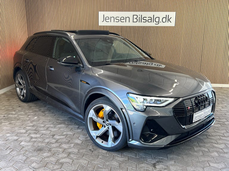 Audi e-tron S quattro