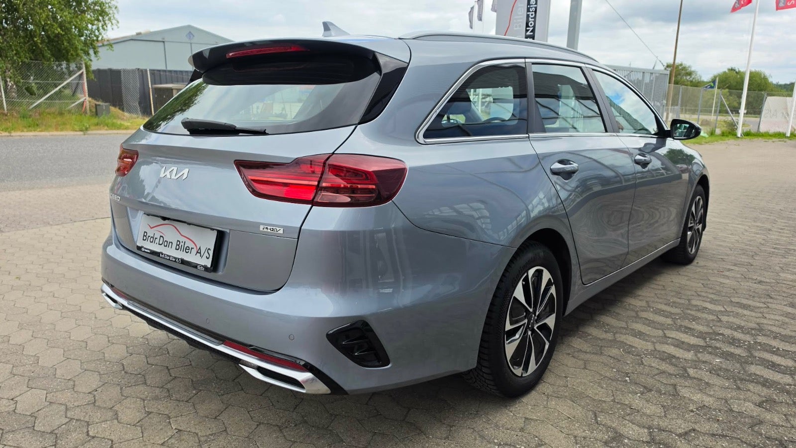 Billede af Kia Ceed 1,6 PHEV Prestige SW DCT