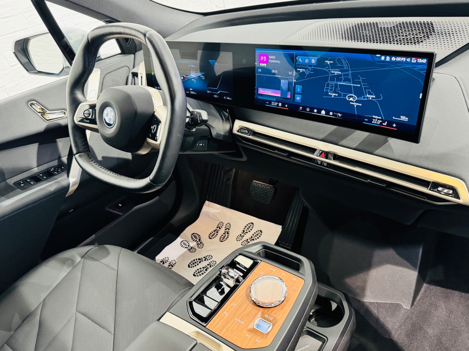 BMW iX  xDrive40 Supercharged,  5-dørs