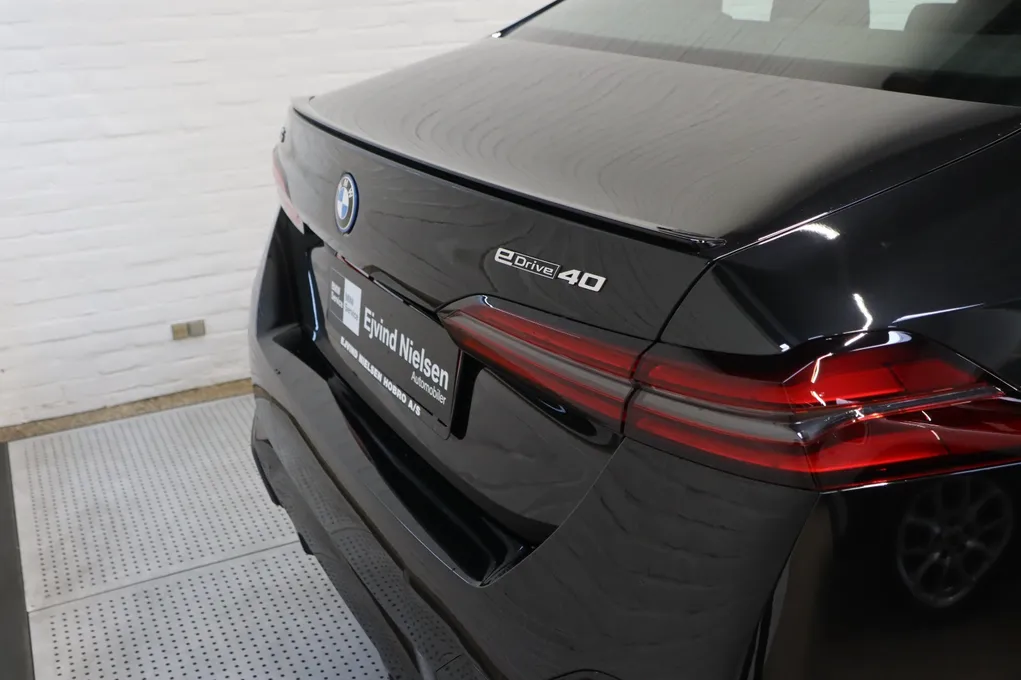 BMW i5 eDrive40 M-Sport Pro