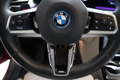 BMW iX2 eDrive20 M-Sport
