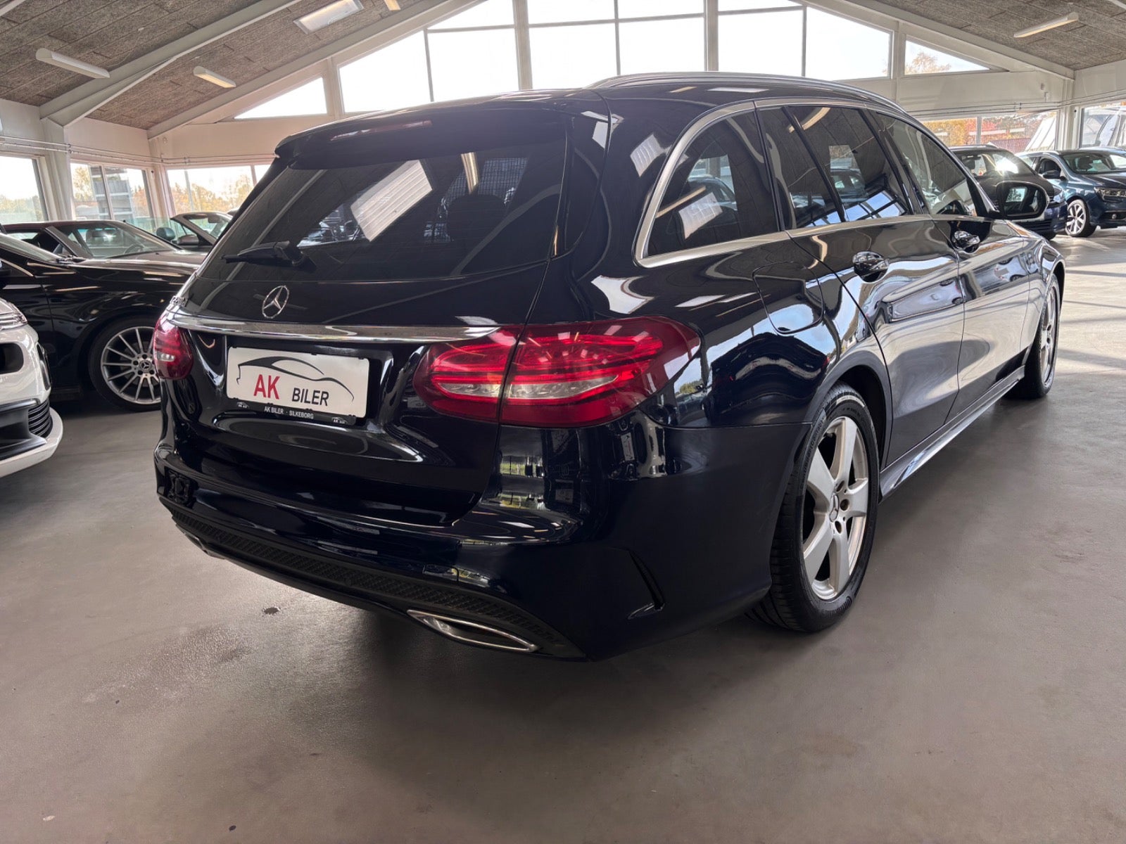Mercedes C220 d, Billede 4