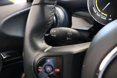 MINI Cooper SE Classic Trim