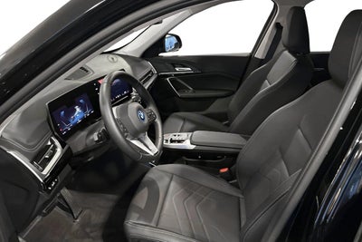 BMW iX1 eDrive20 X-Line - 4