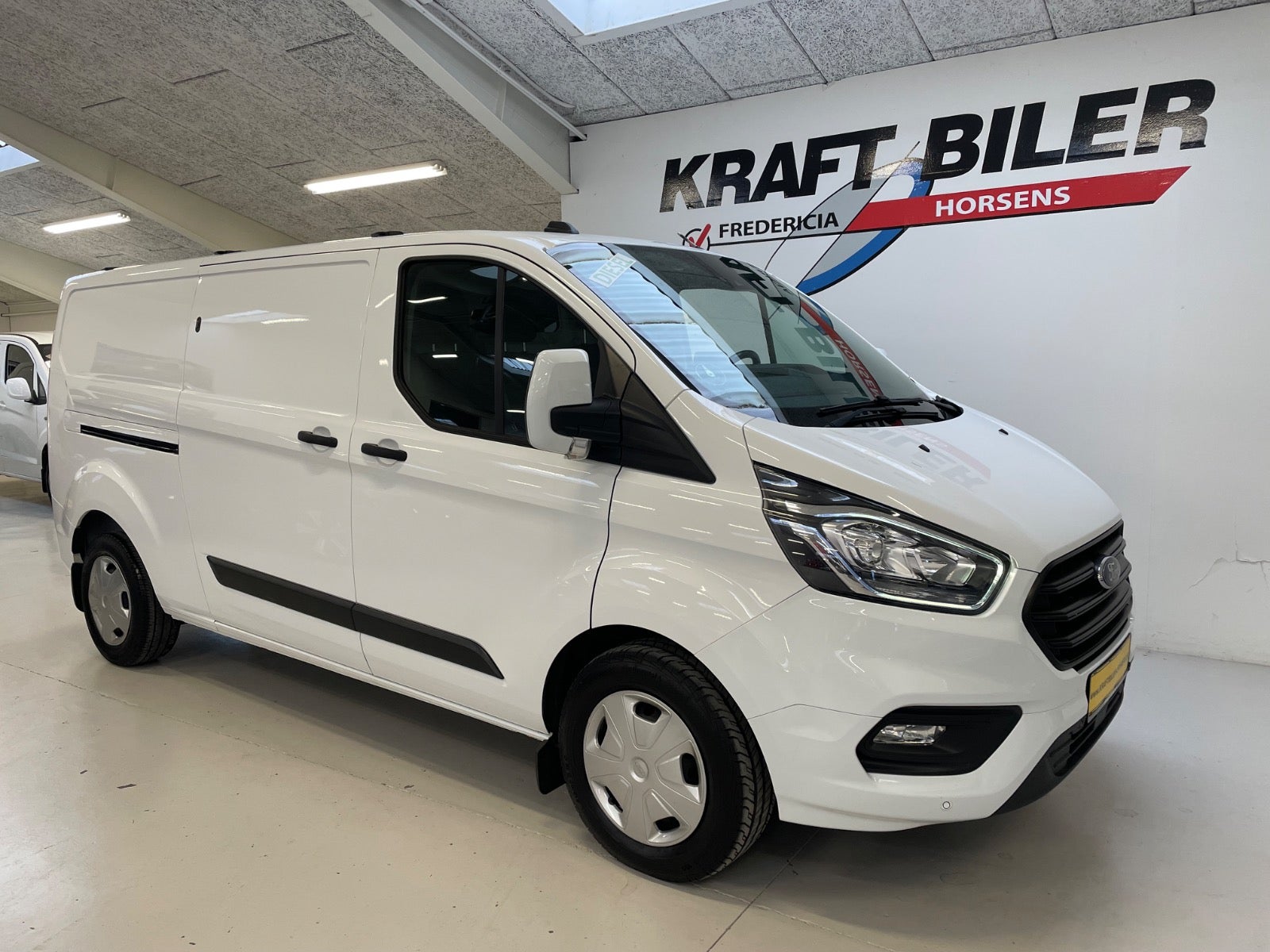 Billede af Ford Transit Custom 300L 2,0 TDCi 130 Trend aut.