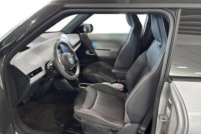 MINI Cooper E Favoured Trim M - 4