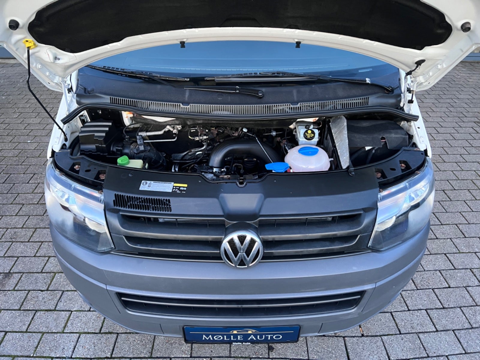 Billede af VW Transporter 2,0 TDi 140 Kombi lang DSG