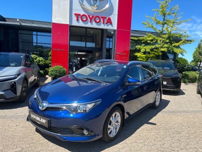 Toyota Auris 1,8 Hybrid H2 Comfort Touring Sports CVT 5d