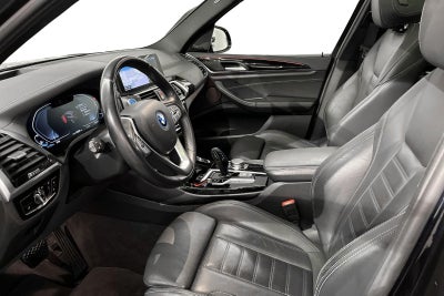BMW iX3 Charged Plus - 4