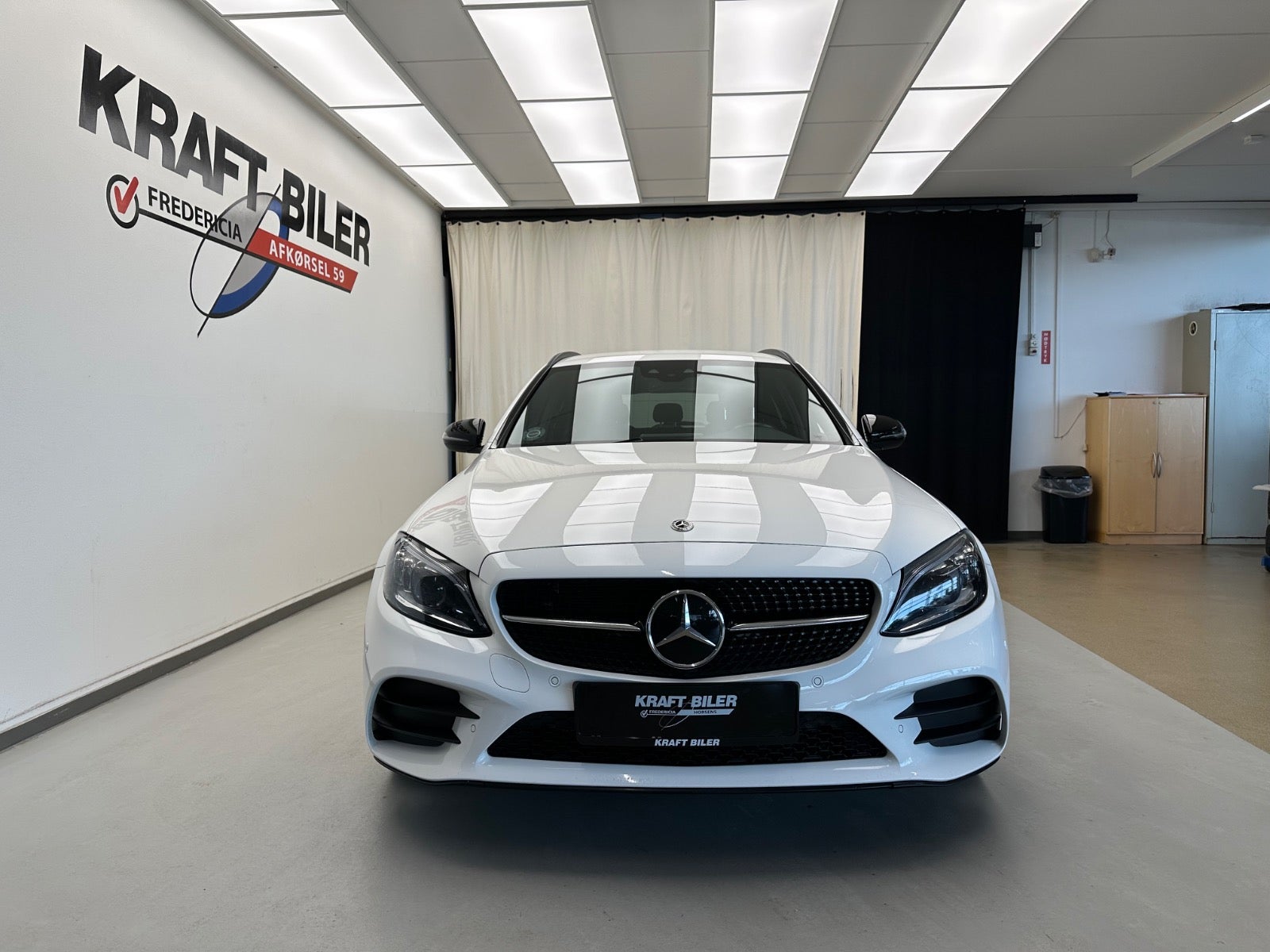 Billede af Mercedes C300 de 2,0 AMG Line stc. aut.