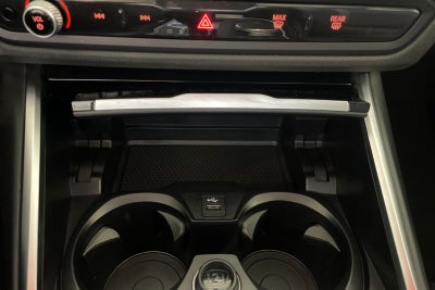 BMW i4 eDrive35