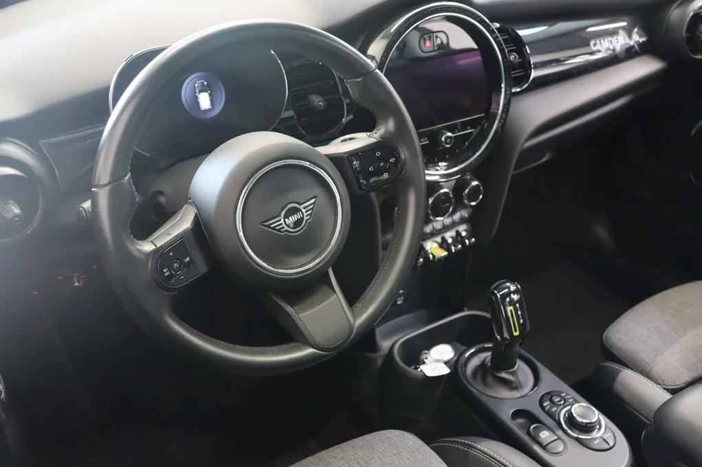 MINI Cooper SE Camden Edition