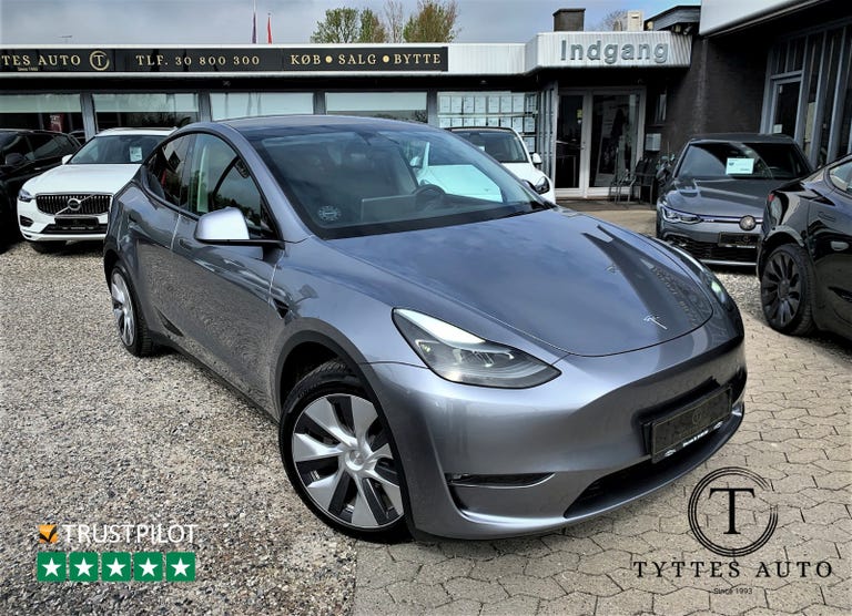 Tesla Model Y Long Range AWD