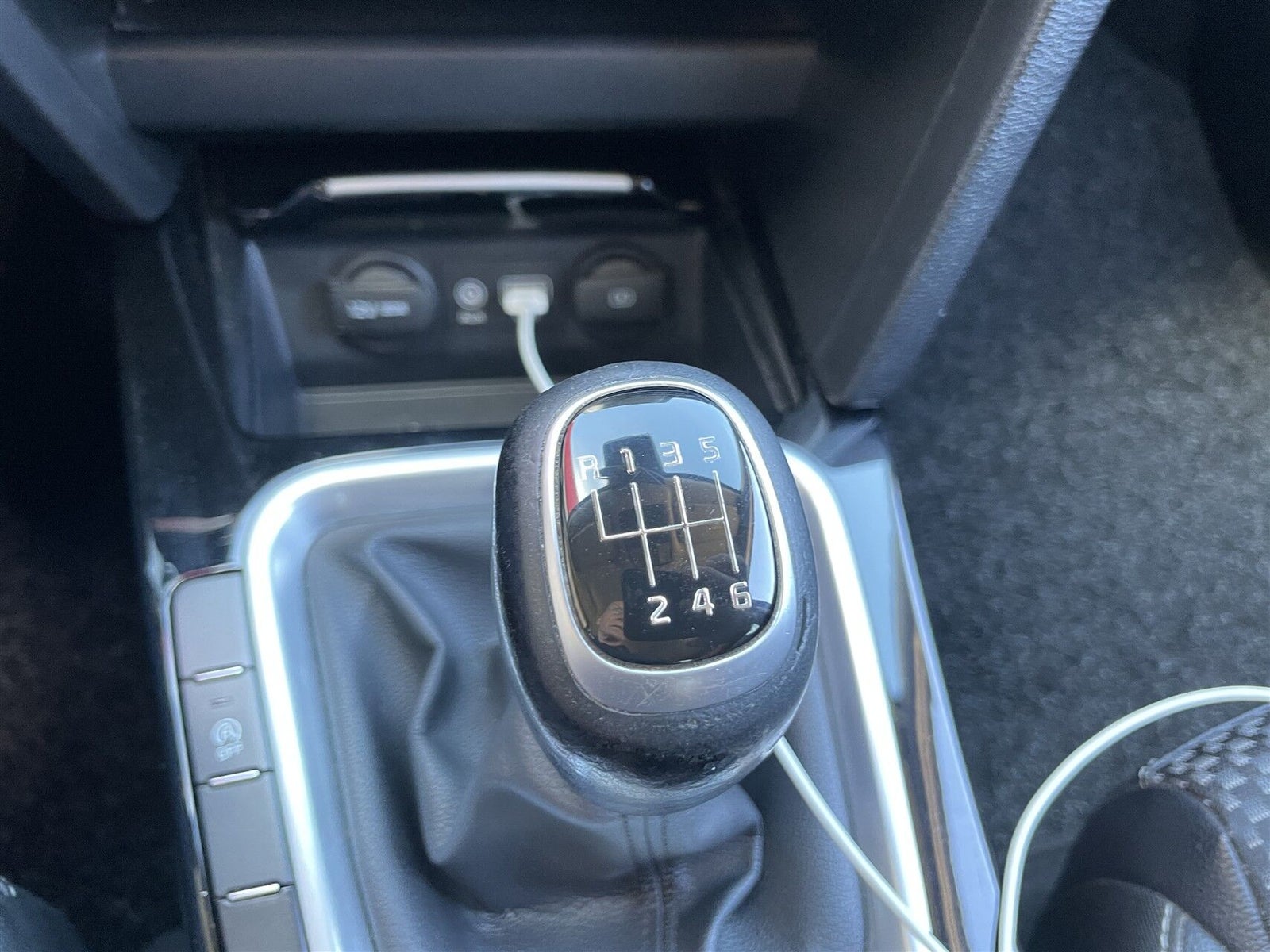 Kia Ceed CRDi 136 Intro Edition SW
