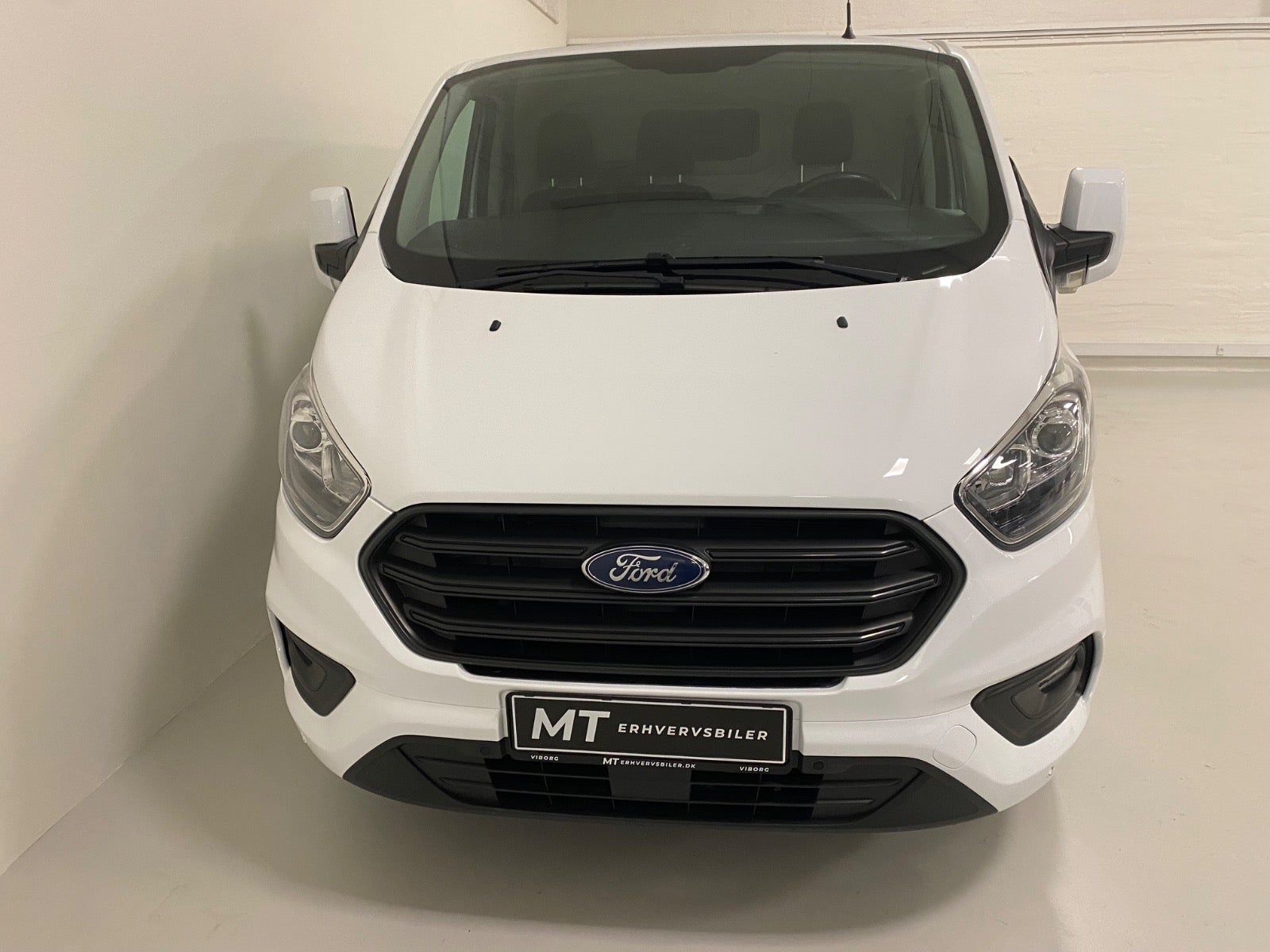 Billede af Ford Transit Custom 300L 2,0 TDCi 130 Trend