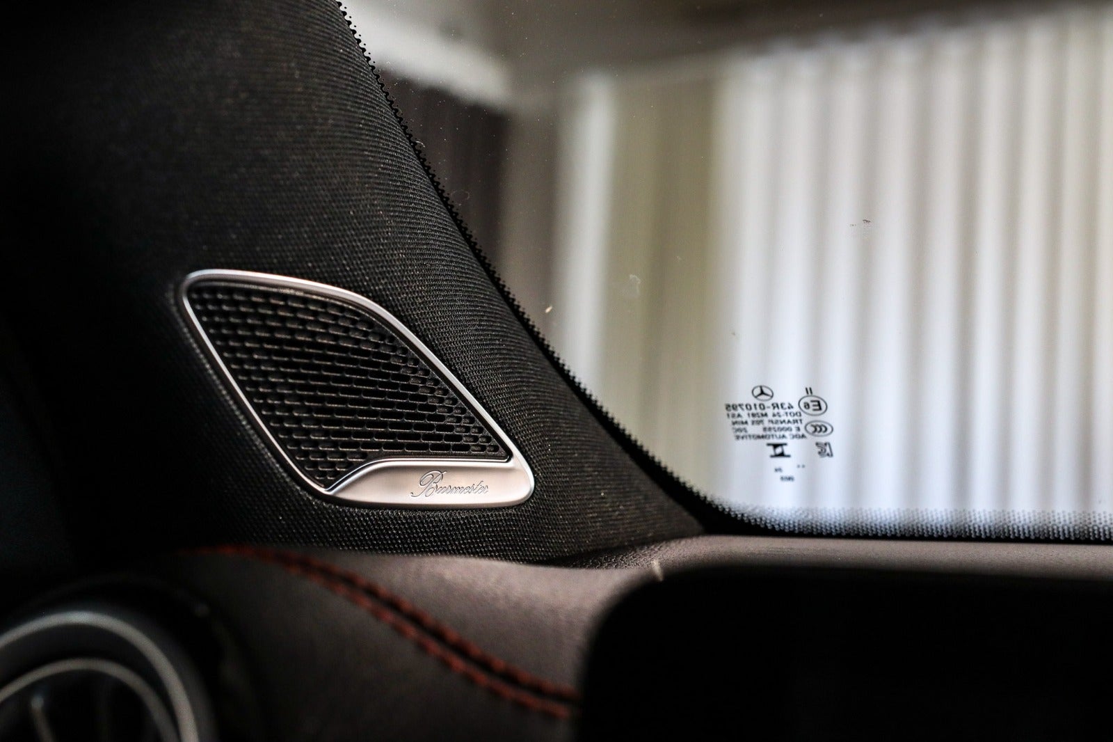 Billede af Mercedes EQB300  AMG Premium 4Matic