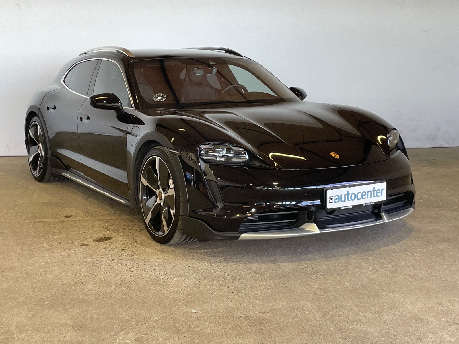 Porsche Taycan Turbo Cross Turismo