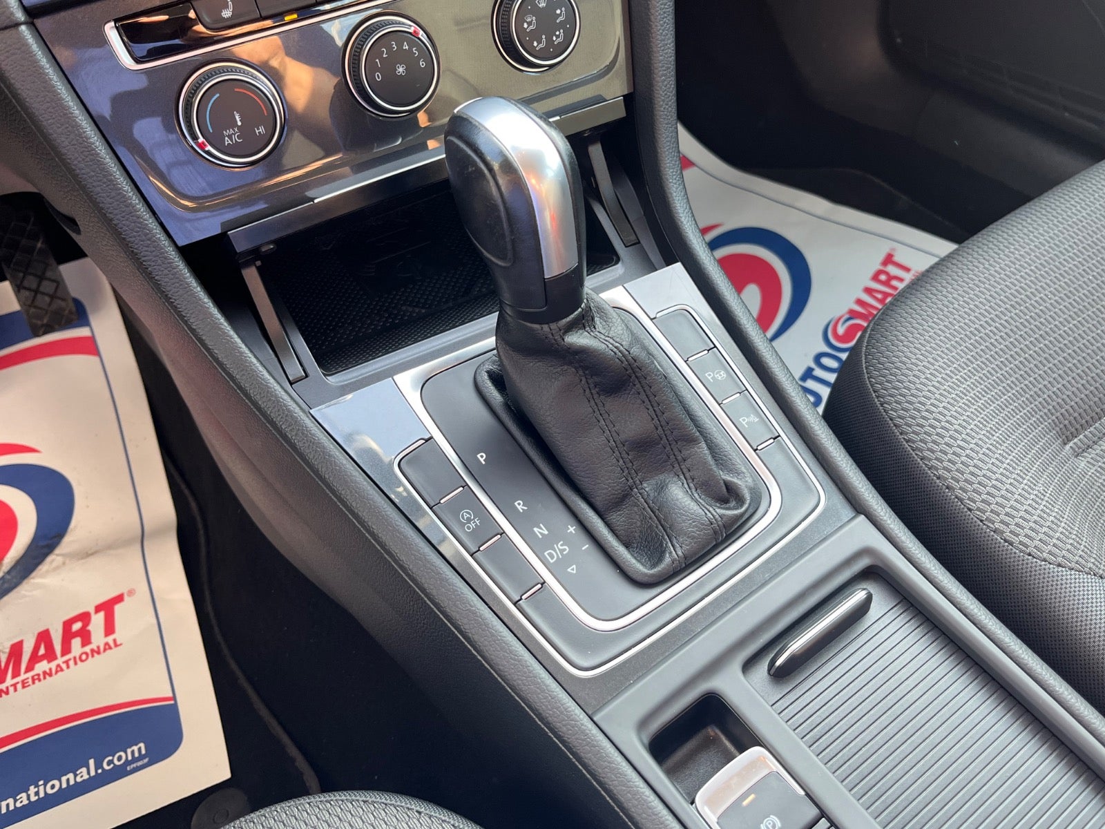 Billede af VW Golf VII 2,0 TDi 150 Comfortline Connect Variant DSG