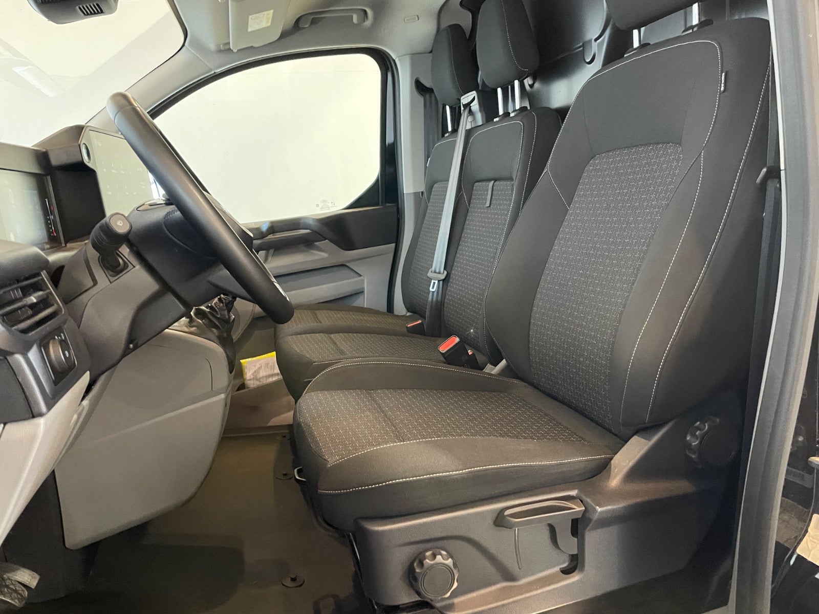 Ford Transit Custom 320L EcoBlue Trend