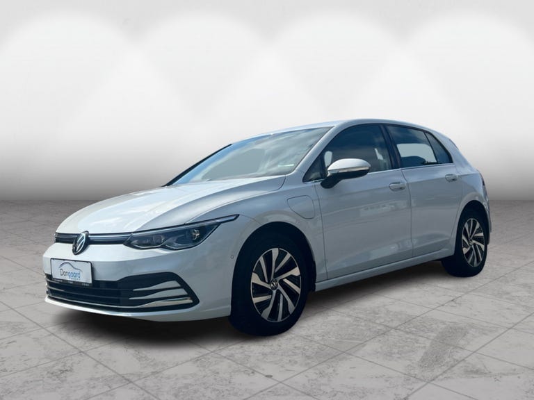 VW Golf VIII eHybrid DSG