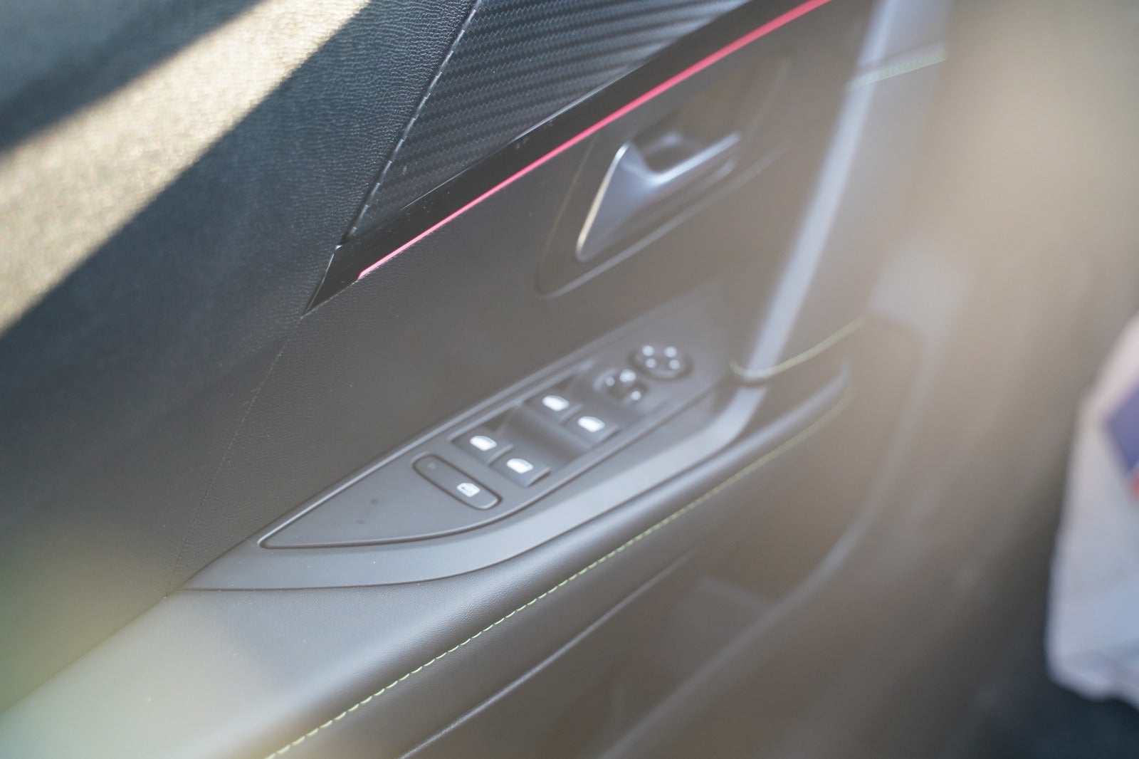 Billede af Peugeot e-208 50 GT Prime+