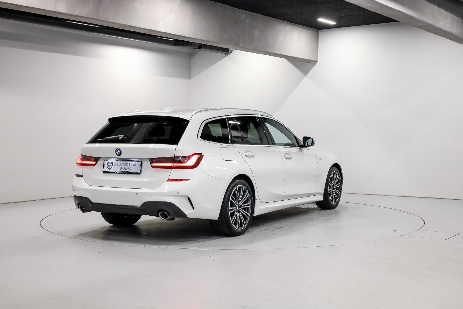 BMW 320d 2,0 Touring M-Sport xDrive aut.
