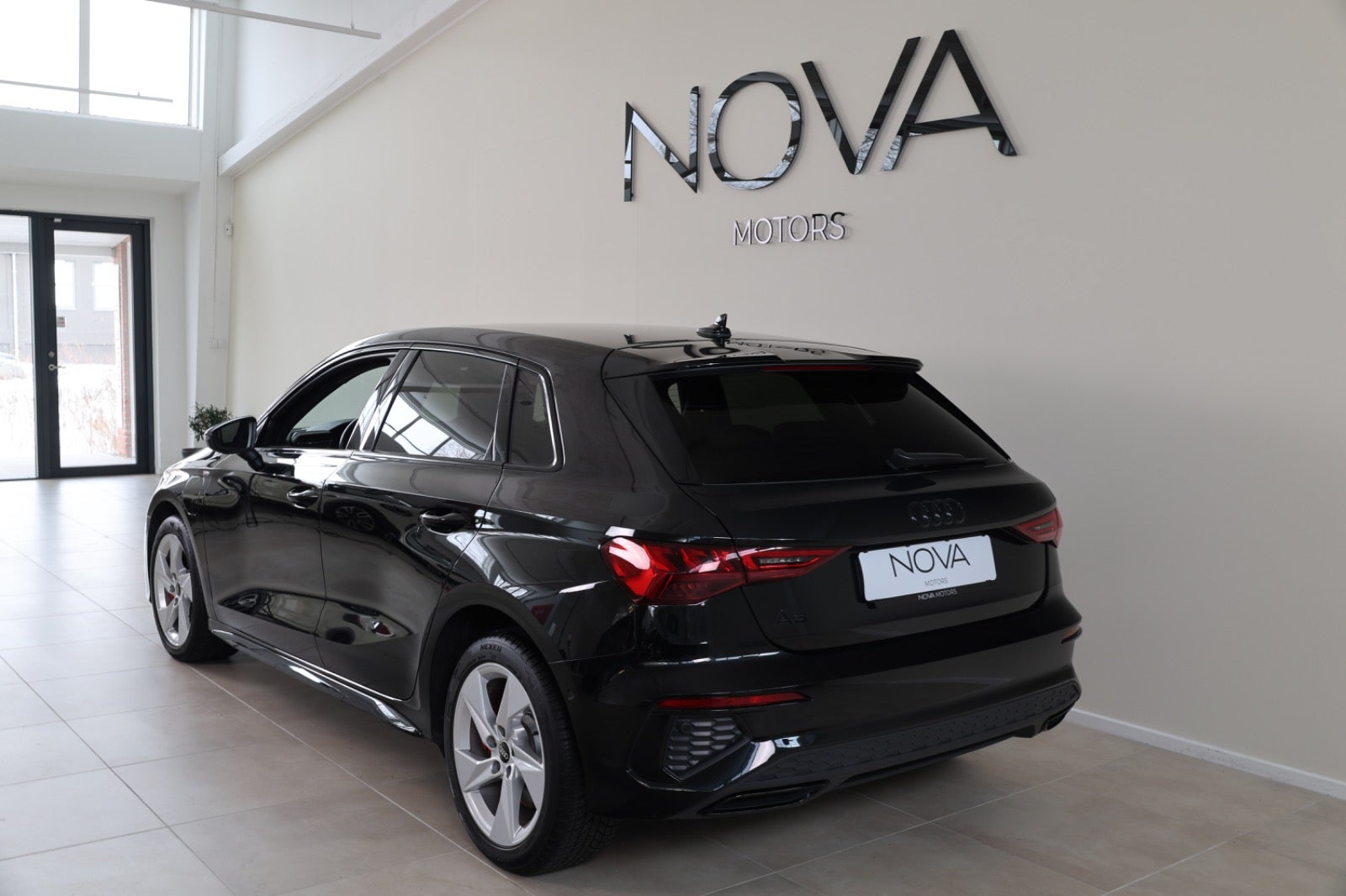 Audi A3 45 TFSi e S-line Sportback S-tr. 5d - 3