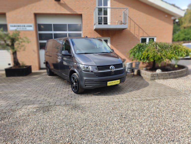 VW Transporter TDi 150 Kassevogn DSG lang