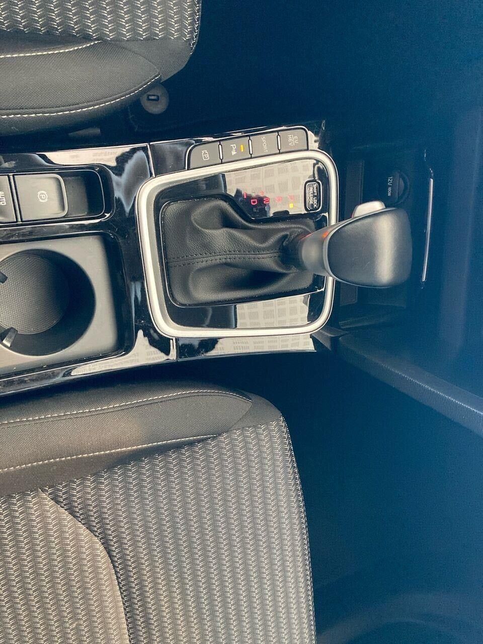 Kia Ceed PHEV Prestige SW DCT