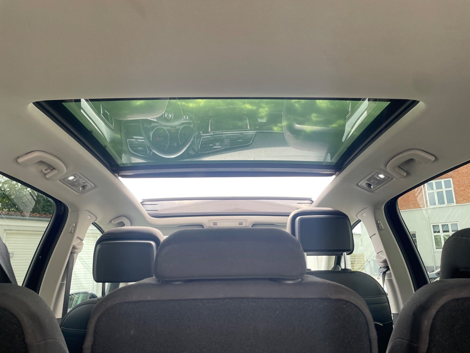 Billede af VW Touran 2,0 TDi 150 Highline DSG 7prs