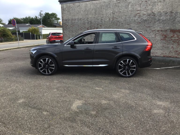 Volvo XC60 T8 ReCharge Ultimate Dark aut. AWD