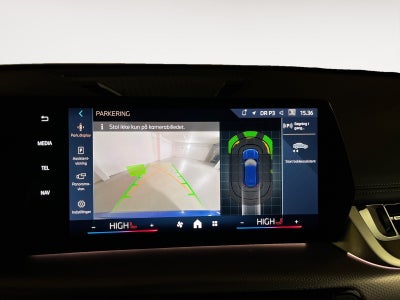 BMW iX1 eDrive20 M-Sport Van