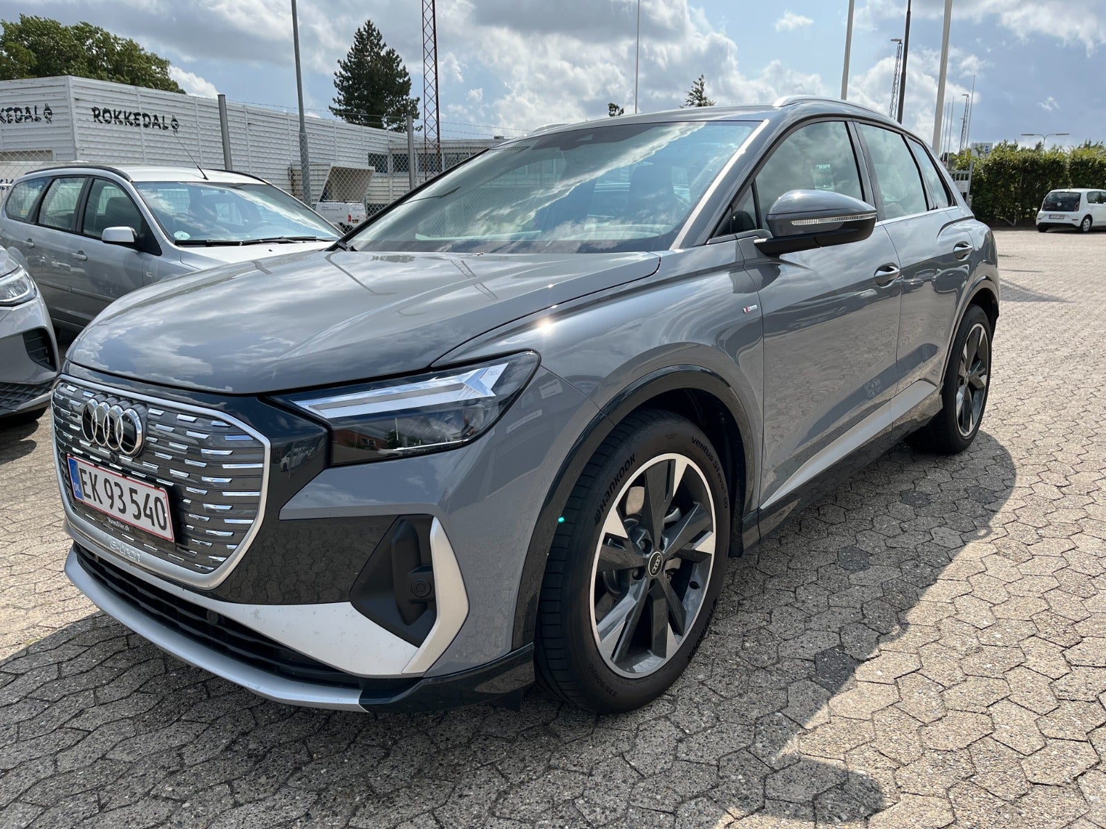 Billede af Audi Q4 e-tron 45 edition S-line