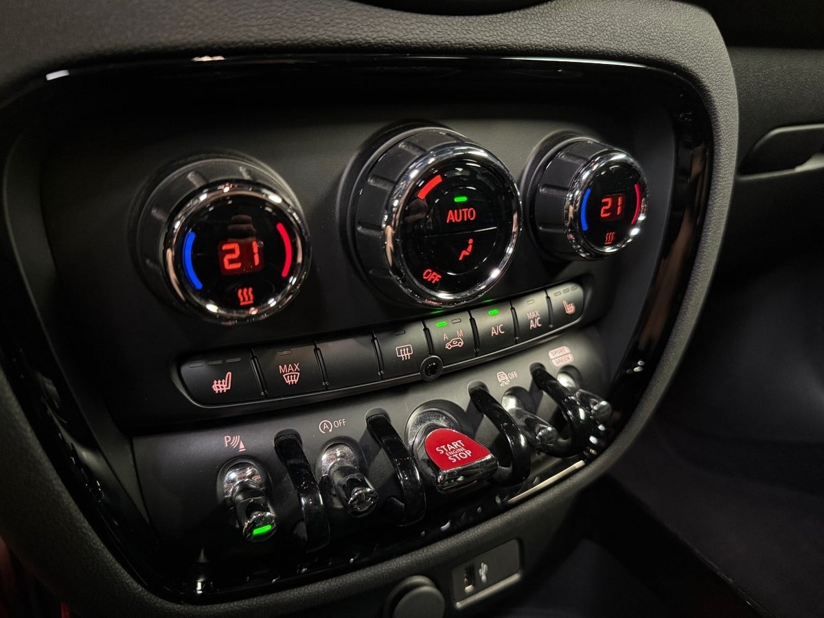 MINI Clubman Cooper S Essential