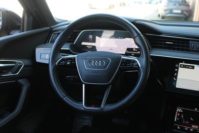 Audi e-tron Black Edition S-line Sportback quattro