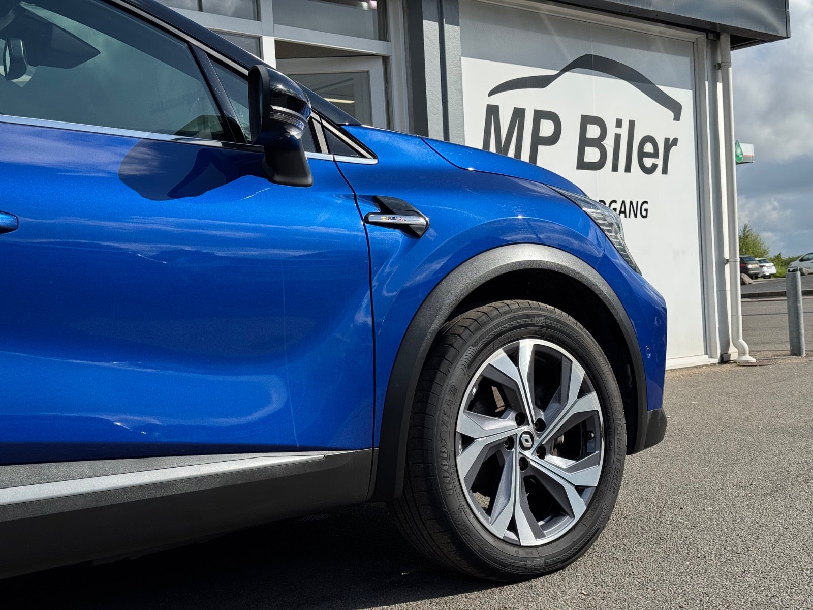 Billede af Renault Captur 1,6 E-Tech R.S. Line