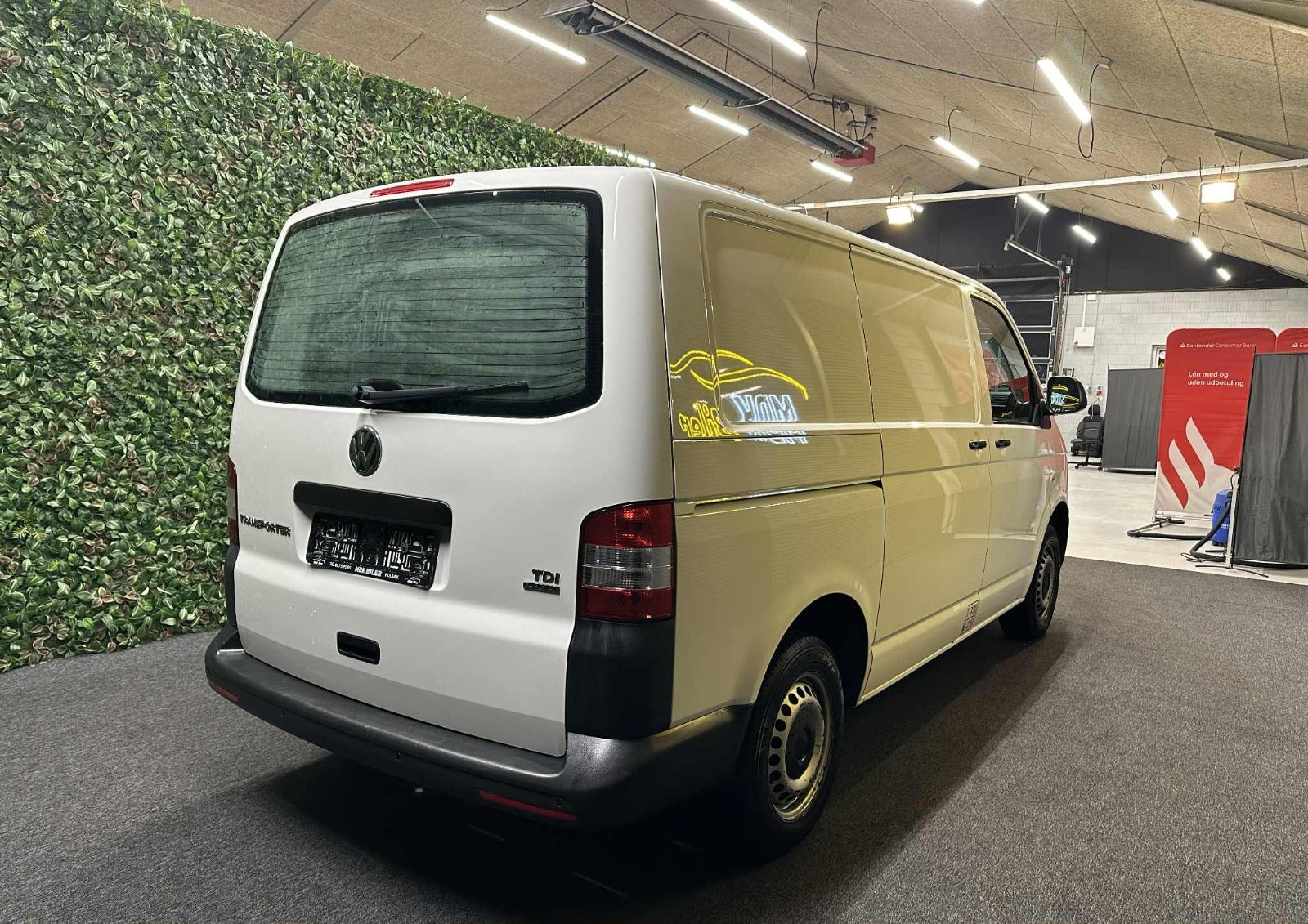 Billede af VW Transporter 2,0 TDi 114 Kassevogn kort BM