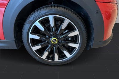 MINI Cooper SE Edition Premium Plus