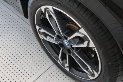BMW iX1 xDrive30 M-Sport