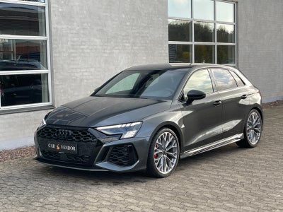 Audi RS3 2,5 TFSi Sportback quattro S-tr. 5d